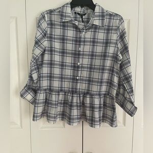 Nice and comfortable shirt💙🤍🩵